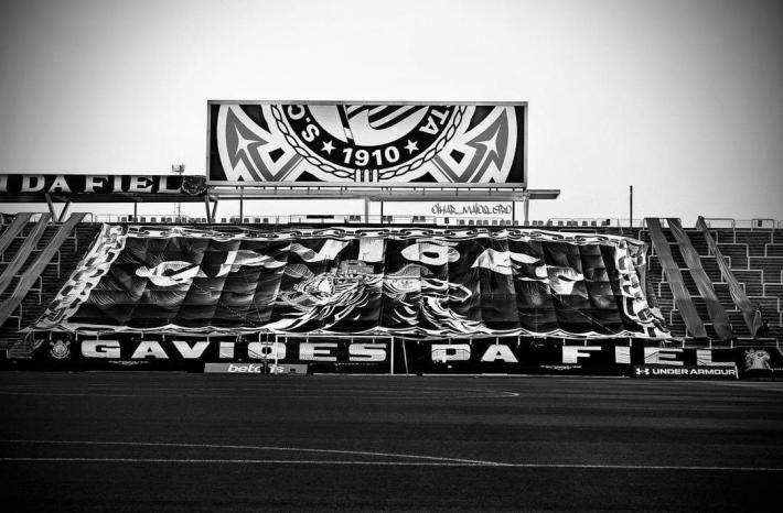 NÃO É HORA DE PENSAR EM FUTEBOL
